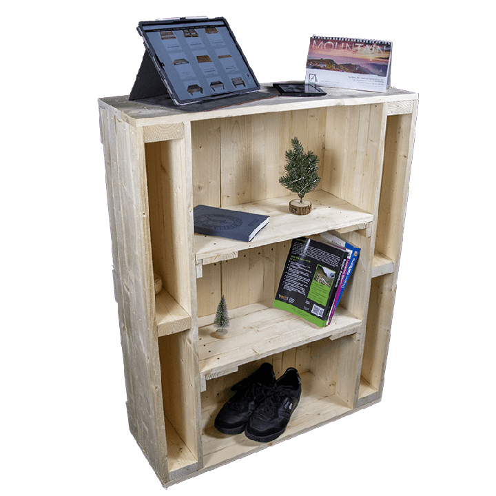 Bookshelf pallet