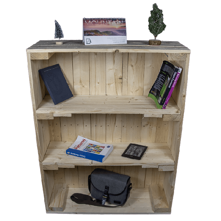 Dolly bookshelf pallet
