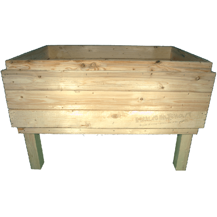 Pallet Kitchen Garden - front with three pallet collar (total internal hight 41cm)