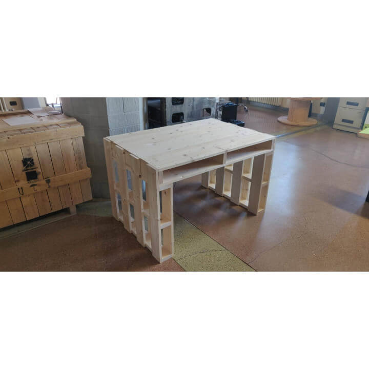 Pallet Desk