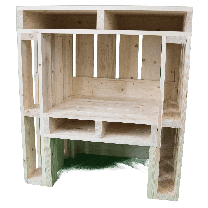 Pallet Counter Side behind